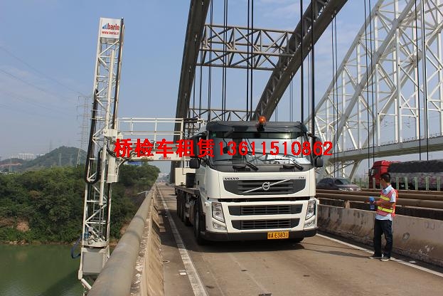 桂林桥检车租赁案例－20米佰灵桁架式桥检车在桂林检测作业